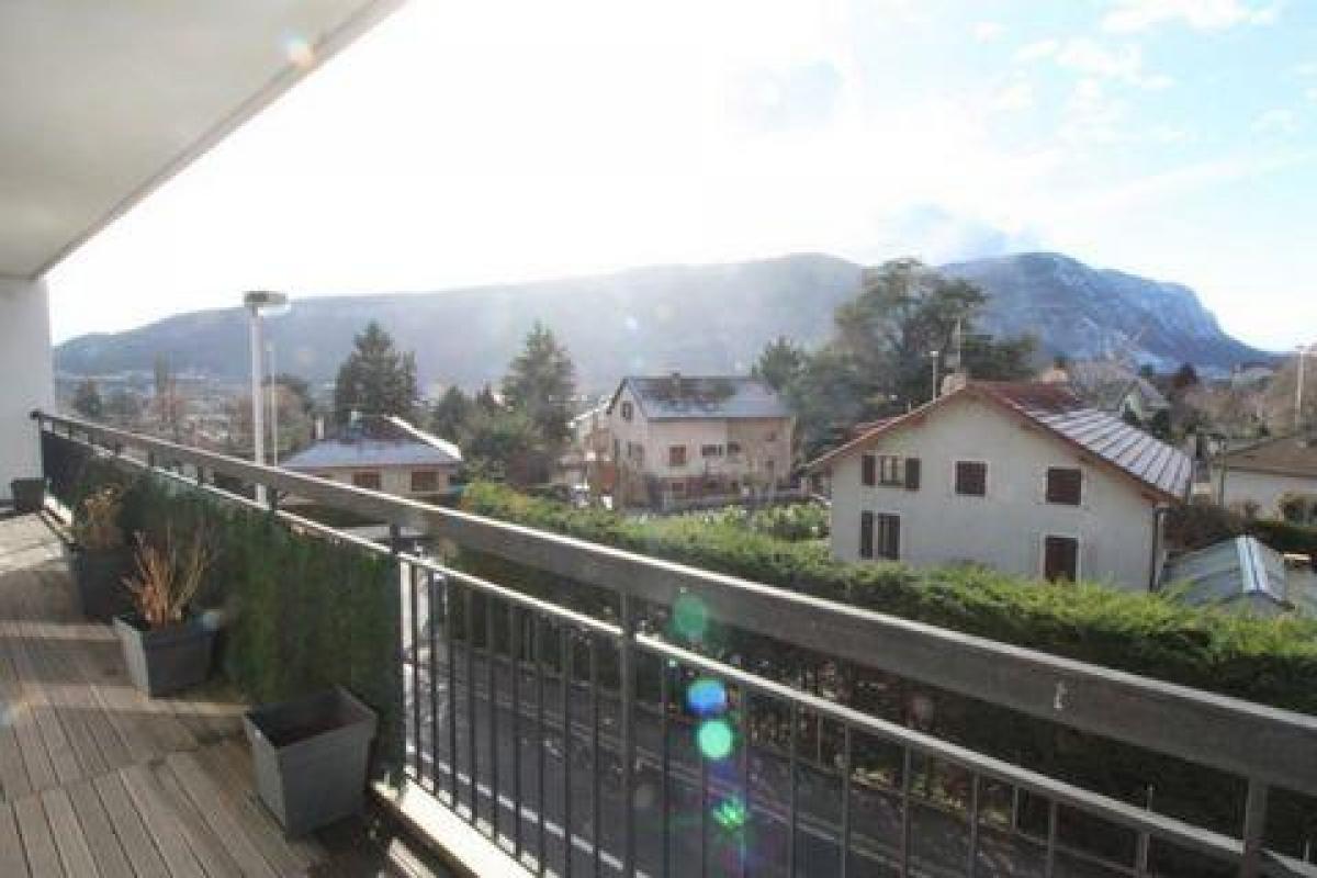 2 chambres Condo à Gaillard, France No. 32795