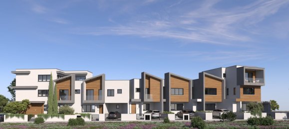 3 bedrooms Villa in Oroklini, Cyprus No. 29526 2