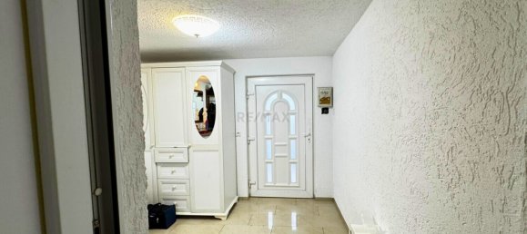 7 rooms House in Goppingen, Germany No. 278222 3