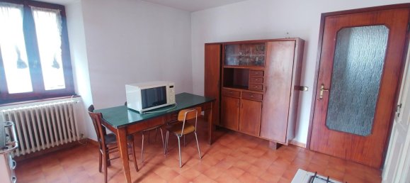 3-salle Appartement à Calolziocorte, Italy No. 167059 8
