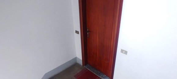 3-salle Appartement à Calolziocorte, Italy No. 167059 40
