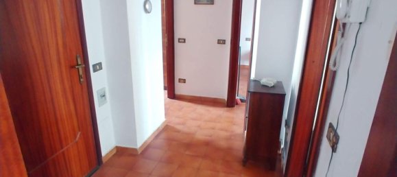 3-salle Appartement à Calolziocorte, Italy No. 167059 16