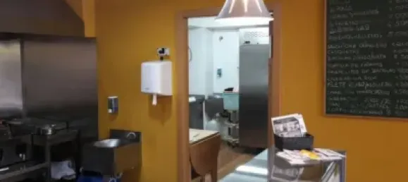 Gewerbliche Immobilie in Badajoz, Spain 120m², Nr. 153921 5