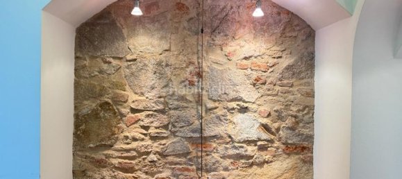 Gewerbliche Immobilie in Sant Marti, Spain 148m², Nr. 68378 10