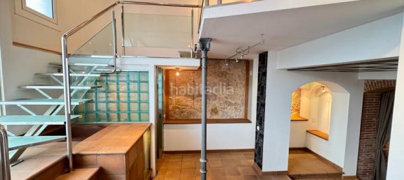 Gewerbliche Immobilie in Sant Marti, Spain 148m², Nr. 68378 27