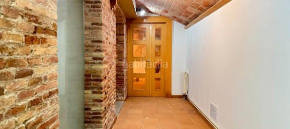 Gewerbliche Immobilie in Sant Marti, Spain 148m², Nr. 68378 8