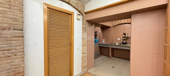 Gewerbliche Immobilie in Sant Marti, Spain 148m², Nr. 68378 21