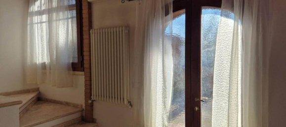 7-salle Maison à Sinalunga, Italy No. 33098 12