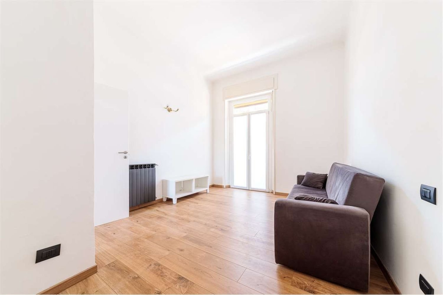 2 bedrooms Apartment in Varese, Italy No. 375813