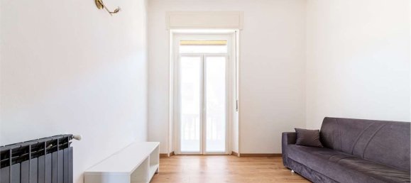 2 bedrooms Apartment in Varese, Italy No. 375813 2