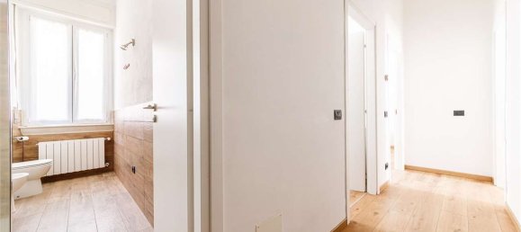 2 bedrooms Apartment in Varese, Italy No. 375813 20