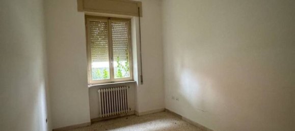 5غرفة شقة في Terni, Italy رقم 104374 12