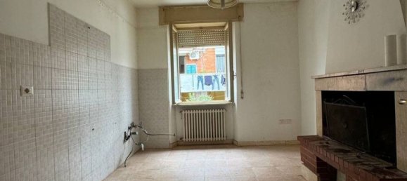 5غرفة شقة في Terni, Italy رقم 104374 11