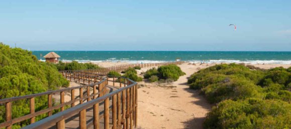 Квартира с 2 спальнями в Лос Ареналес Дель Соль, Испания № 2392 17