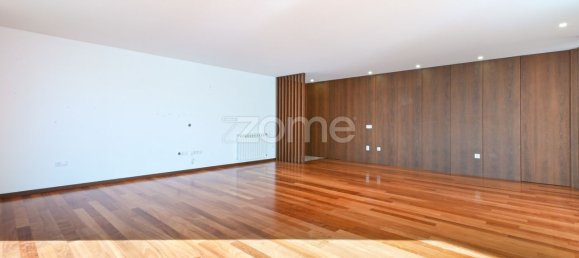 3 bedrooms House in Povoa de Varzim, Portugal No. 109199 8