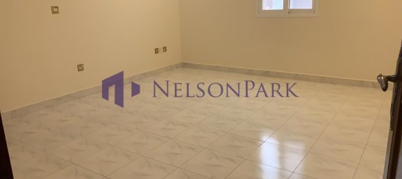 3 bedrooms Villa in Doha, Qatar No. 2002 4