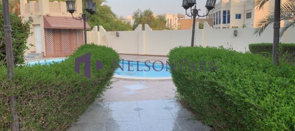 3 bedrooms Villa in Doha, Qatar No. 2002 14