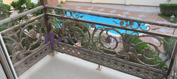 3 bedrooms Villa in Doha, Qatar No. 2002 6