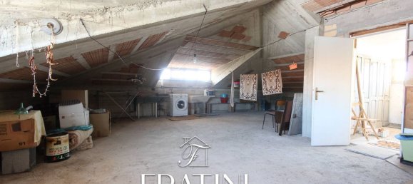 5 rooms Villa in Sant'Omero, Italy No. 43330 24