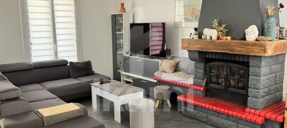 5 bedrooms House in Vinay, France No. 355465 4