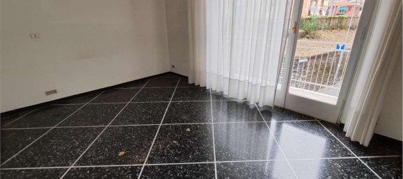 Квартира с 3 комнатами в Рапалло, Италия № 220239 6