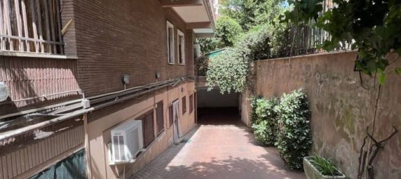 عقار تجاري في Rome, Italy 85متر مربع رقم 84208 8