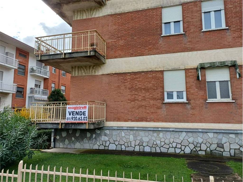 3 rooms Apartment in Mathi, Italy No. 103211