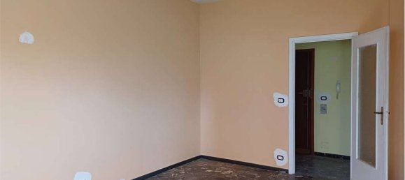 3 rooms Apartment in Mathi, Italy No. 103211 6