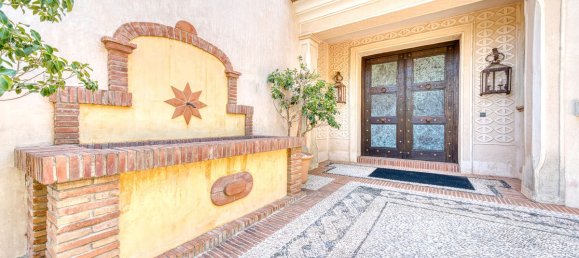 5 غرف نوم فيلا في Cadiz, Spain رقم 186943 8