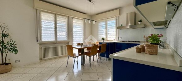 Apartamento de 5 divisões em Udine, Italy N.º 66807 20