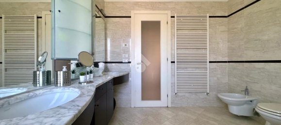 Apartamento de 5 divisões em Udine, Italy N.º 66807 42