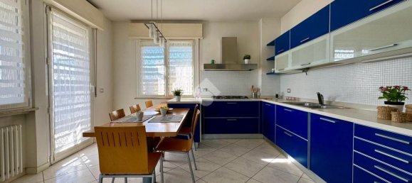 Apartamento de 5 divisões em Udine, Italy N.º 66807 21