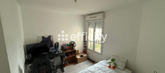 3 bedrooms Apartment in Creil, France No. 283905 2