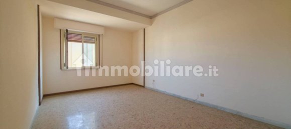 Apartamento T2 em Reggio Calabria, Italy N.º 340122 9