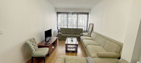 1 bedroom Apartment in Paris, France No. 336371 3