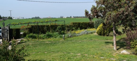 4 غرف نوم عقار تجاري في Thermi, Greece رقم 5692 4