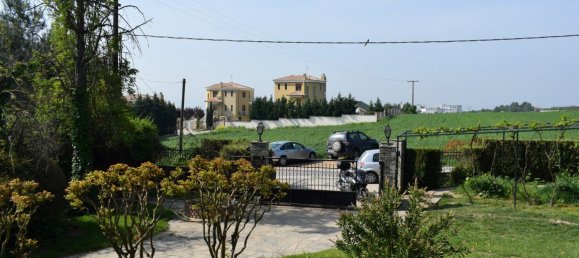 4 غرف نوم عقار تجاري في Thermi, Greece رقم 5692 3