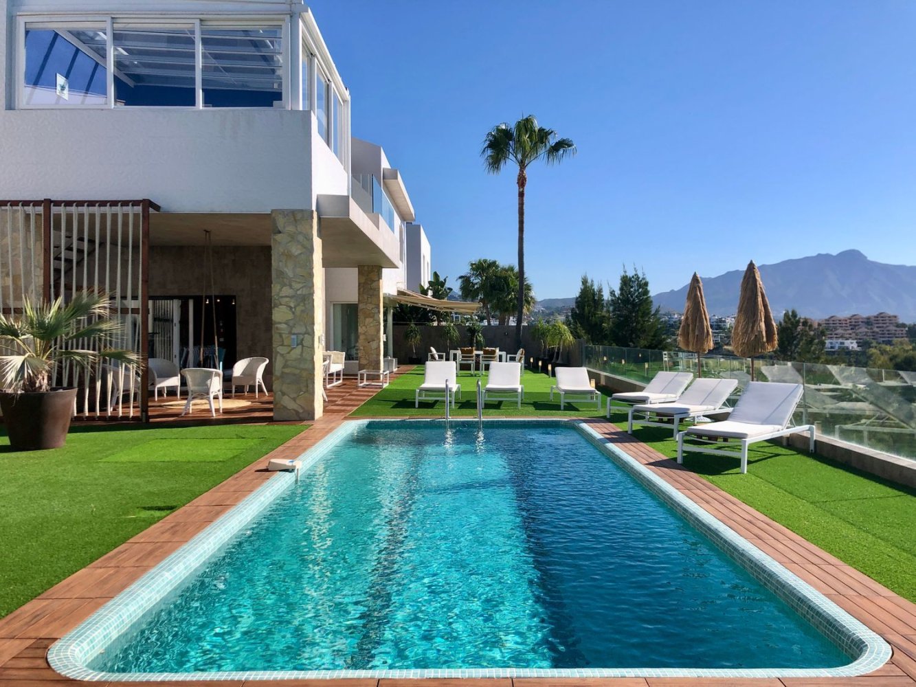 4 bedrooms House in Malaga, Spain No. 40979