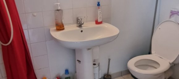 3 chambres Bâtiment à Montargis, France No. 244086 12