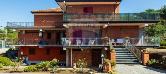 Villa de 3 dormitorios en Mascalucia, Italy No. 298504 35