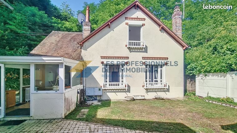 Adosado de 3 dormitorios en Ferrieres-en-Gatinais, France No. 285990