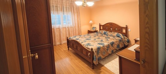 4 غرف نوم منزل في La Robla, Spain رقم 155020 19