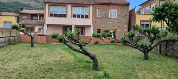 4 غرف نوم منزل في La Robla, Spain رقم 155020 3