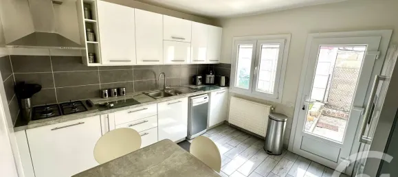 3 غرف نوم منزل في Sevran, France رقم 321625 10