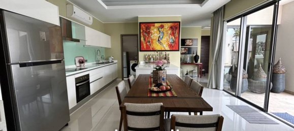 3 bedrooms Villa in Bang Lamung, Thailand No. 23385 2