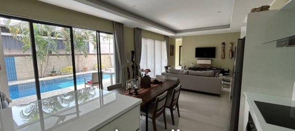 3 bedrooms Villa in Bang Lamung, Thailand No. 23385 3