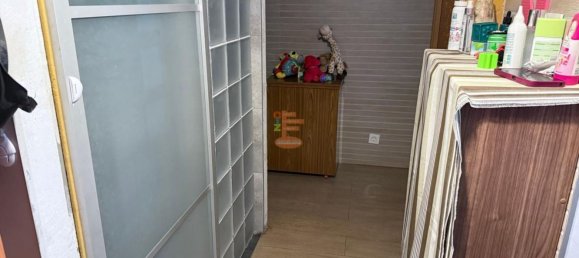 Apartamento de 3 dormitorios en Zaragoza, Spain No. 157030 11