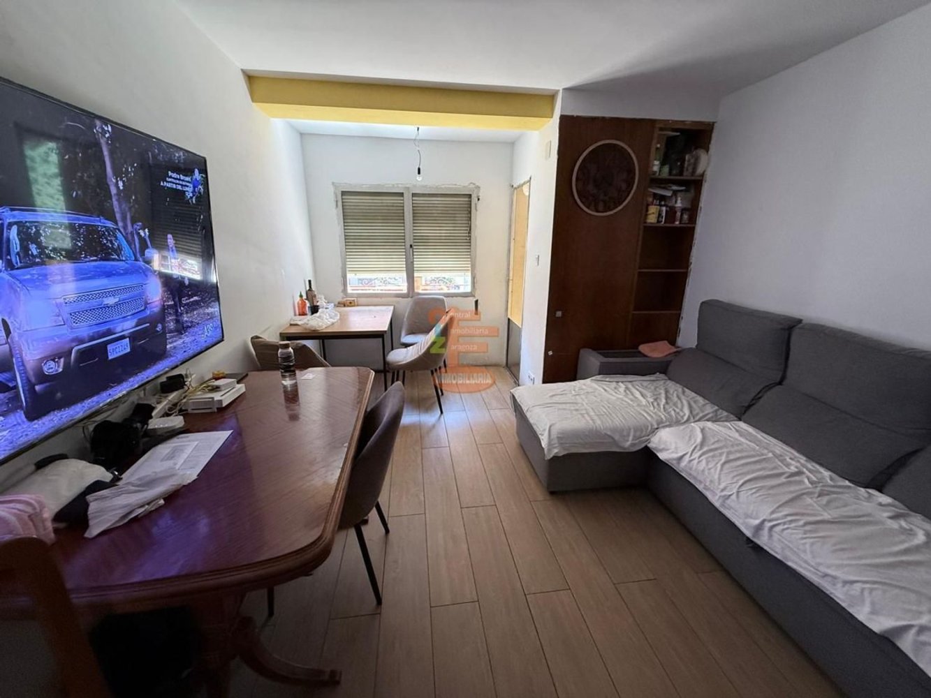 Apartamento de 3 dormitorios en Zaragoza, Spain No. 157030