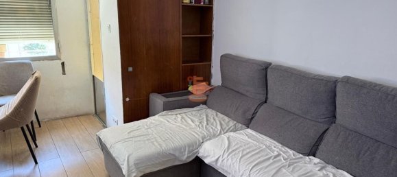 Apartamento de 3 dormitorios en Zaragoza, Spain No. 157030 3