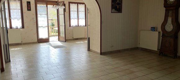 5 Schlafzimmer Haus in Le Blanc, France, Nr. 74002 3